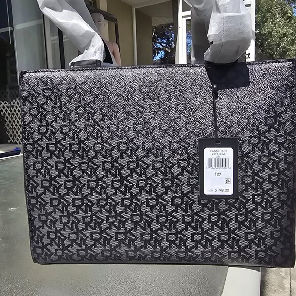 DKNY Jeanne Tote New with Tags approx: 6x10x13" - Picture 1 of 16
